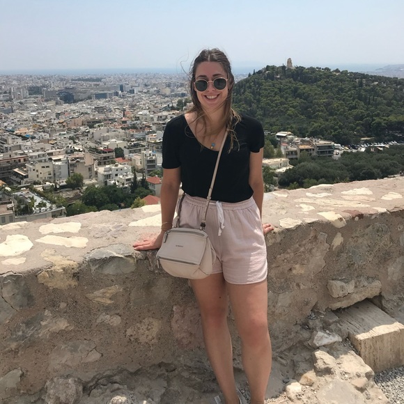 Meet your Posher, Katerina - Picture 3 of 5